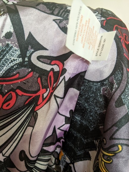 ecko red puffer jacket, half sleeve, lg. graffiti art. urban 90s, y2k hip hop. - Picture 12 of 12